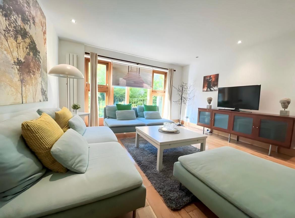 Luxury 2 Double Bedroom Flat - Kensington 런던 외부 사진