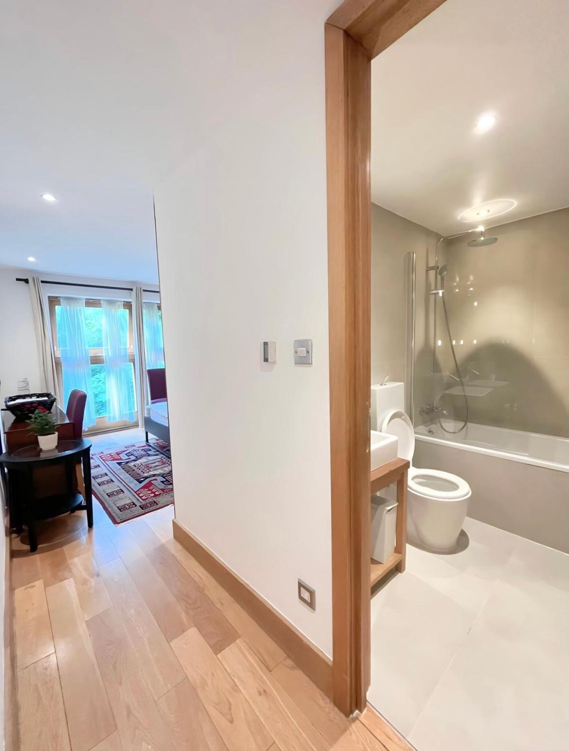 Luxury 2 Double Bedroom Flat - Kensington 런던 외부 사진